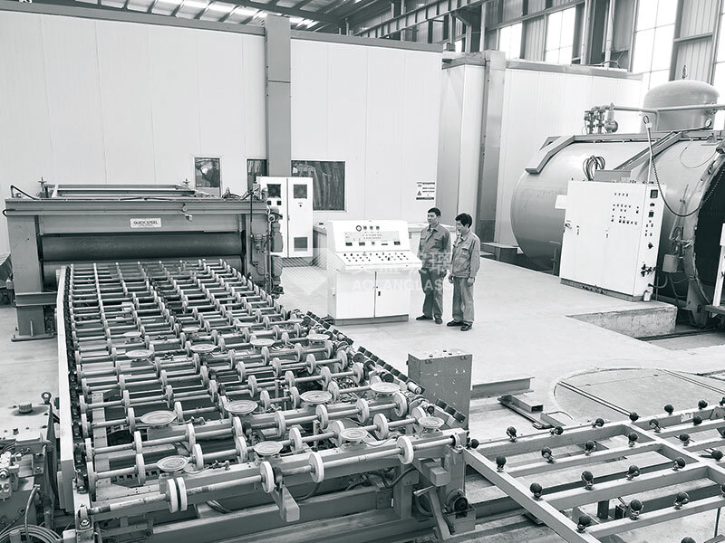 意大利 Quicksteel 夹胶生产线